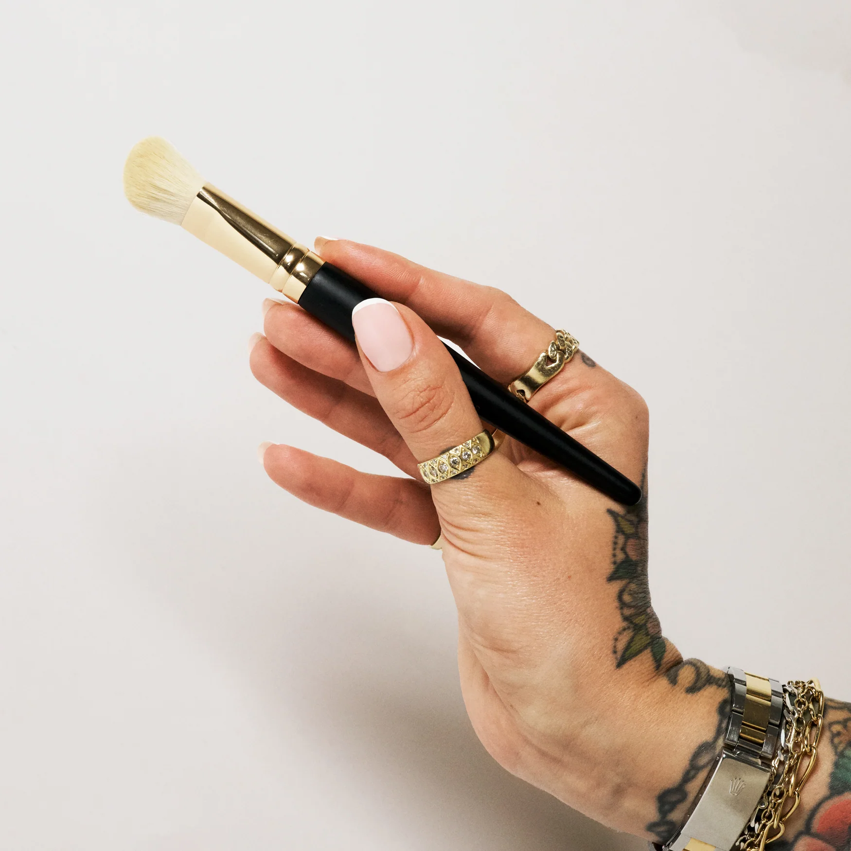 115 Sculpted Complexion Brush - Image 2