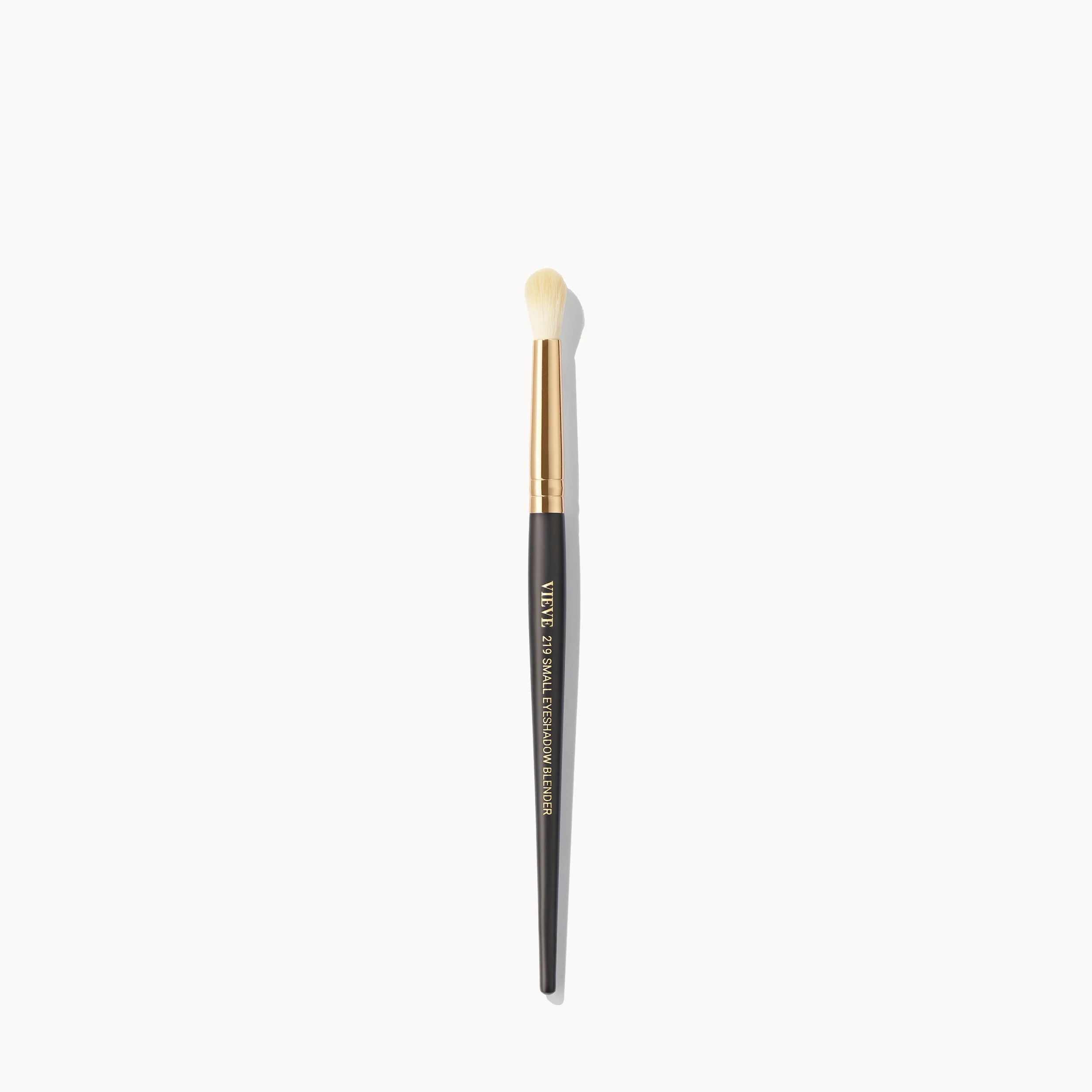 219 Small Eyeshadow Blender Brush - Image 6